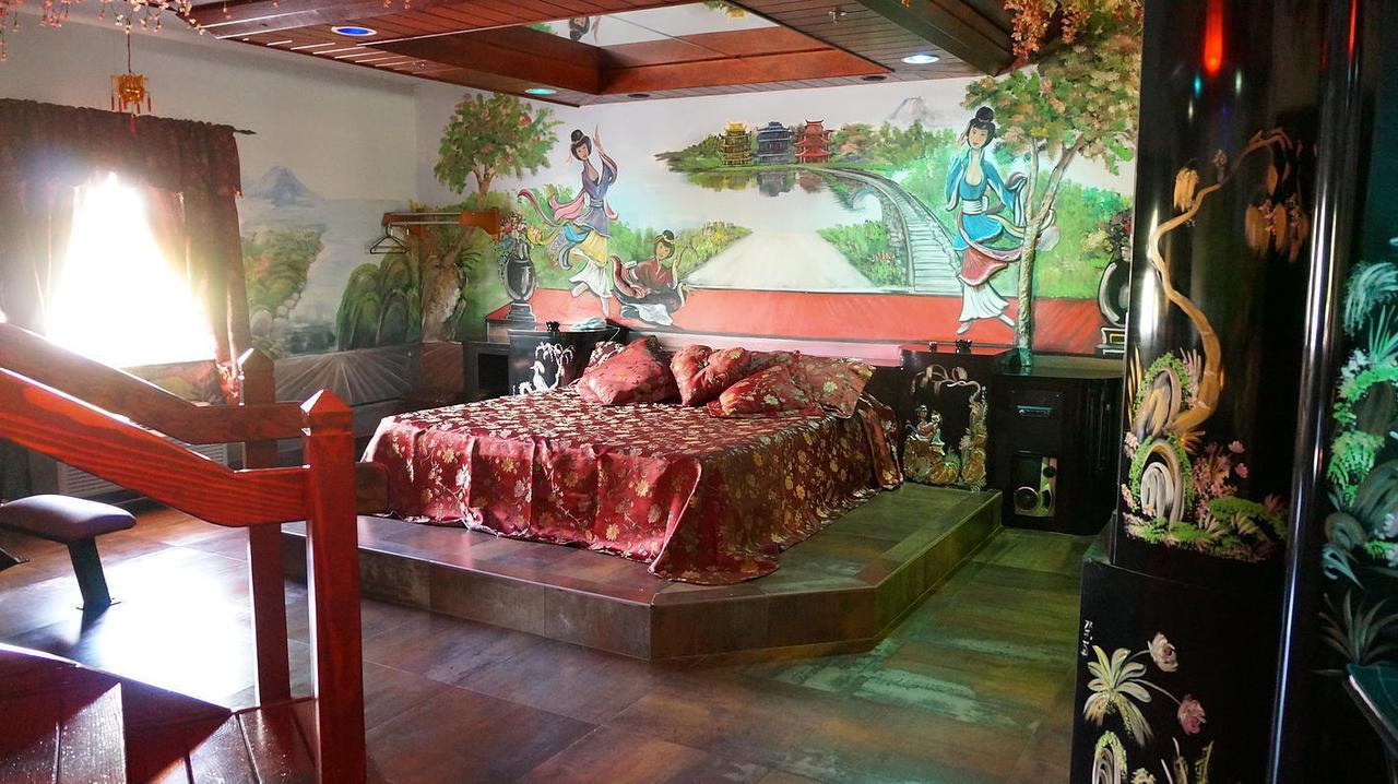 Hialeah Motel - Adults Only Маямі Екстер'єр фото